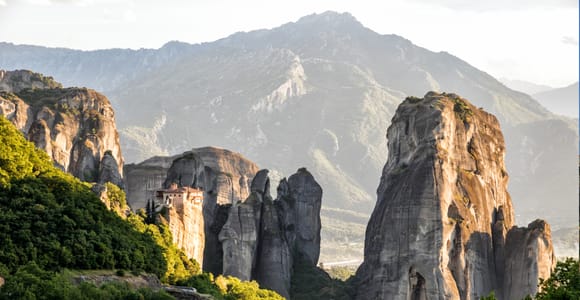 Thessaloniki: 2-tägige Meteora-Reise mit geführten Touren und Hotel