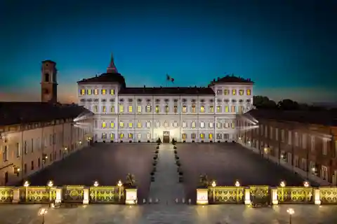 Tour guidato privato del Palazzo Reale