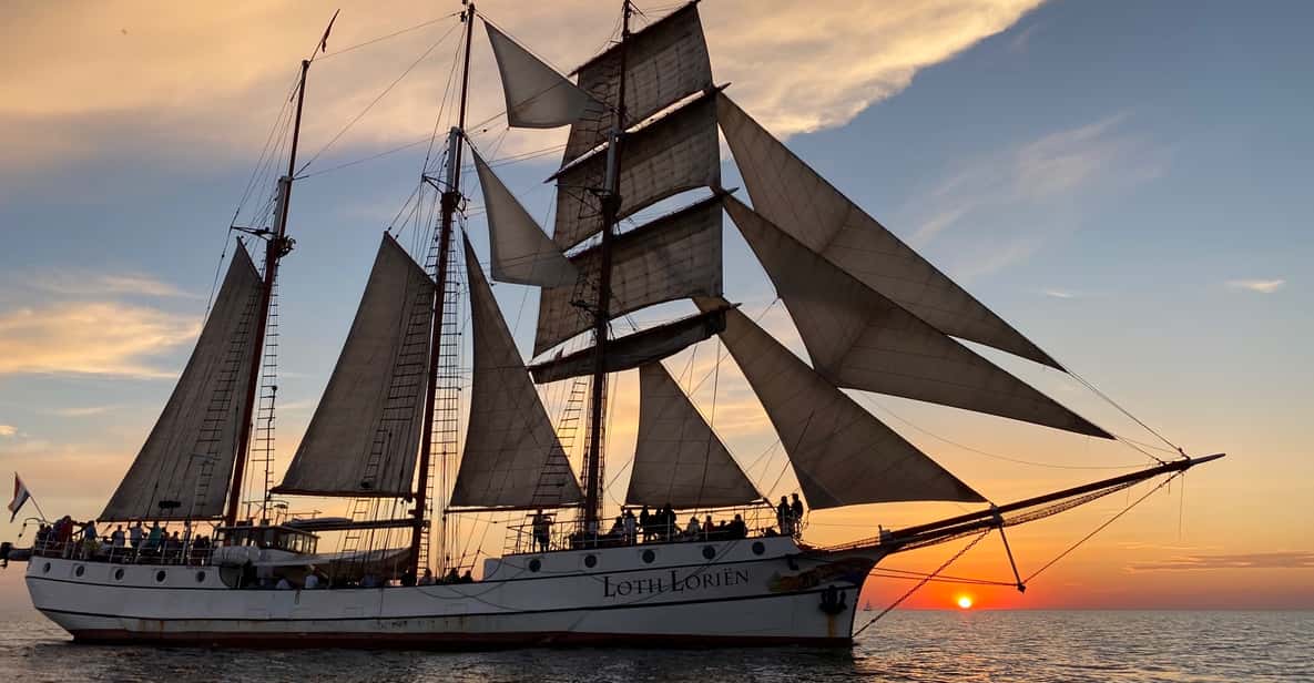Rostock: viaje en barco por el mar Báltico en un velero histórico