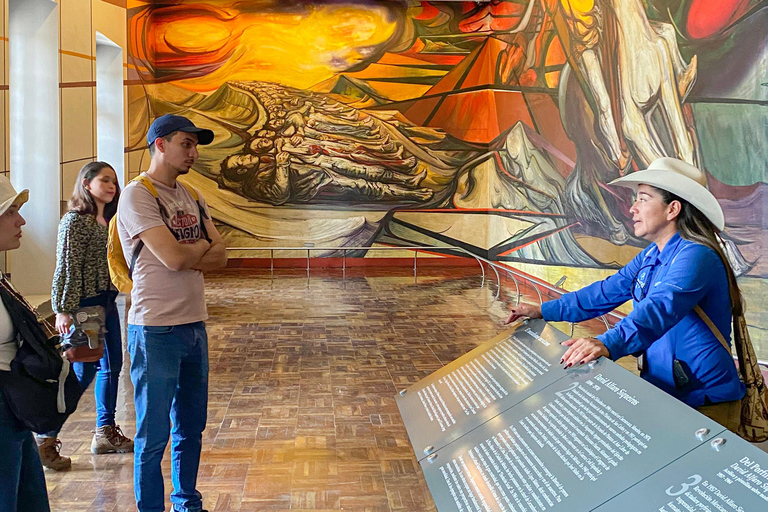 Mexico : visite exclusive du château de Chapultepec après la fermetureVisite guidée exclusive en espagnol