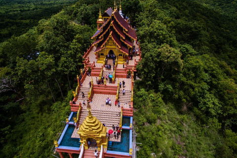 Chiang Mai: Lampang & Big Buddha Private Trip with Tickets