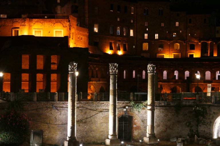 Rome: merveilles de la Rome antique au crépusculeVisite privée en espagnol