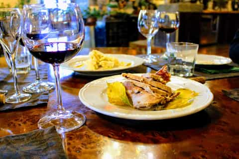 From Rome: Private Countryside Wine Tasting with Lunch