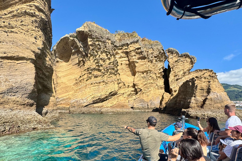 Vila Franca do Campo: Snorkeling & Boat Tour at the Islet