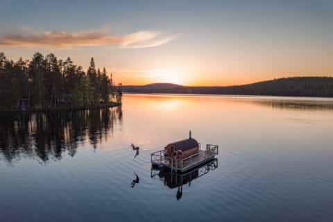 Rovaniemi: Private Sauna Boat Scenic River Cruise
