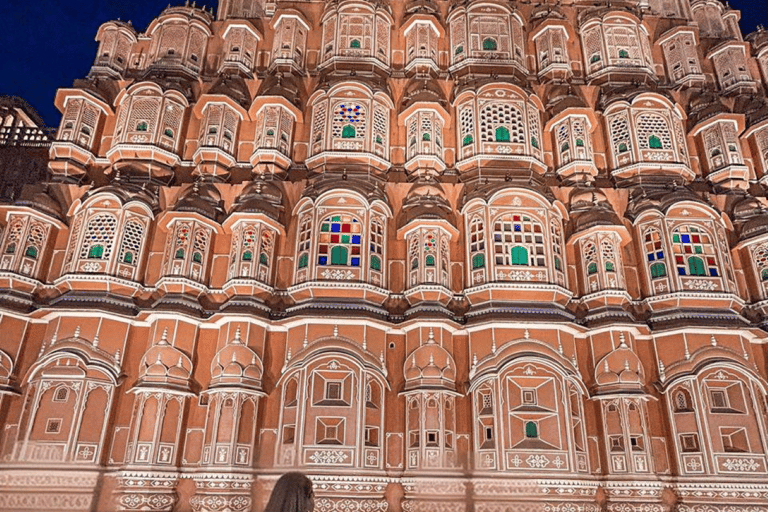 From Delhi: 2 Days Jaipur Sightseeing Tour By Car