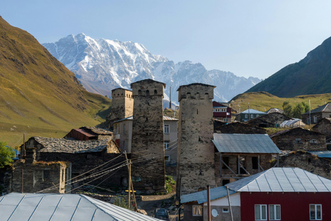 Vanuit Tbilisi: 4-daagse rondleiding met gids door Svaneti hoogtepunten