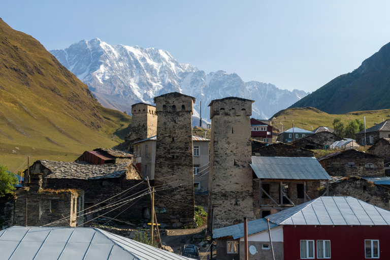 Vanuit Tbilisi: 4-daagse rondleiding met gids door Svaneti hoogtepunten