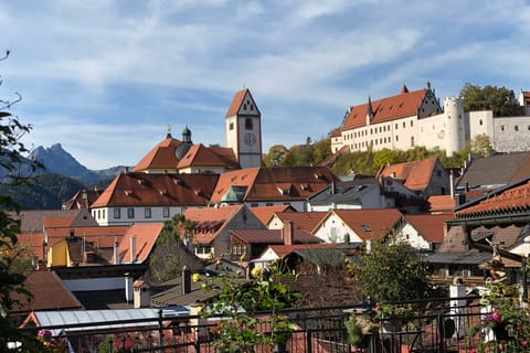 Füssen: Old Town Guided Walking Tour in German