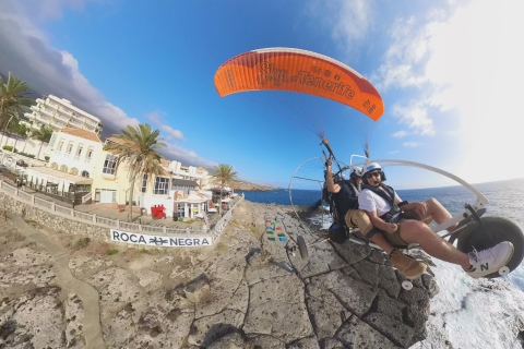 Adeje: Paratrike Flying Tour avec prise en charge à l'hôtel et photosParatrike épique à Tenerife Vol de 25 m