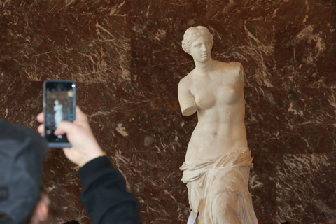 Parigi: Tour guidato del Museo del Louvre con biglietto di ingresso prioritarioTour di gruppo per un massimo di 6 persone