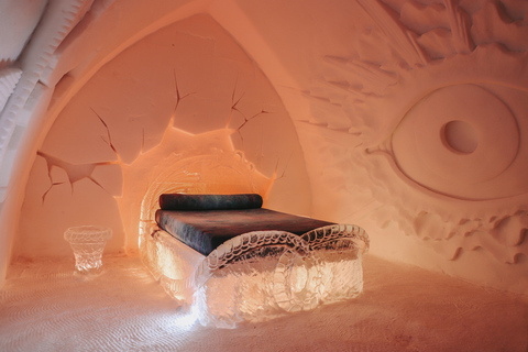 Quebec City: Hôtel de Glace (ice hotel) Overnight Experience