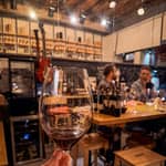 Scopri la Romania: esperienza di vino e tapas @Industry Wine Bar