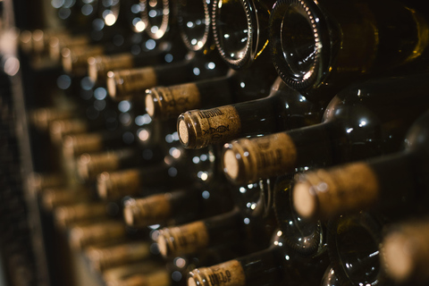 Rare Grape & Wine Tasting Experience at MOONQ