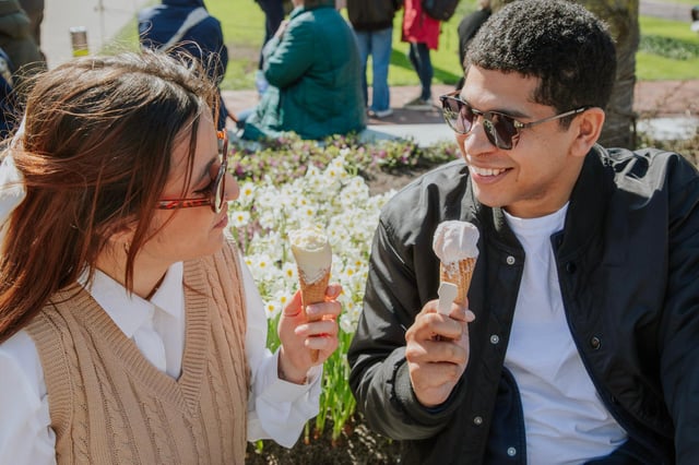 From Amsterdam: Keukenhof Entry with Shuttlebus Transfer