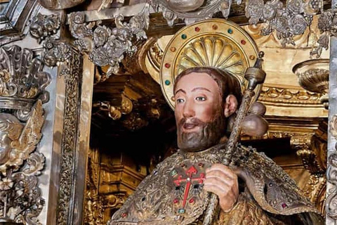 From Lisbon: Santiago de Compostela Day Trip with Fatima