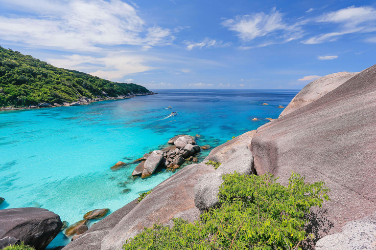 Phuket: Excursión a las Islas Similan en Catamarán Premium Speed