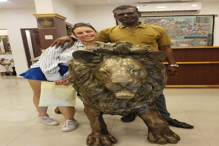 Kochi: Tuk-Tuk-Ausflug mit versteckten SchätzenKochi: Ausflug mit dem Tuk-Tuk zu versteckten Schätzen