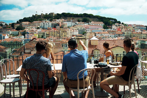 Excursão a pé pela Lisboa Total Experience com almoço de frutos do mar