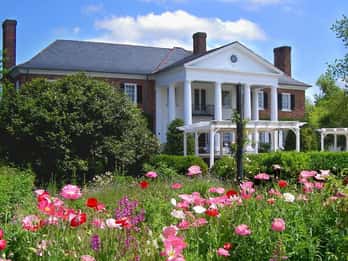 Boone Hall Plantation: Eintritt & Tagesausflug von Charleston. Foto: GetYourGuide Boone Hall Plantation: Eintritt & Tagesausflug von Charleston. Foto: GetYourGuide