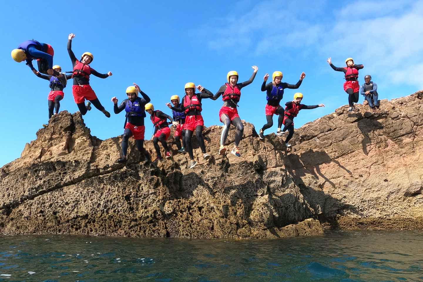 Sagres : Coasteering - Natation, Sauts de Falaise, Escalade