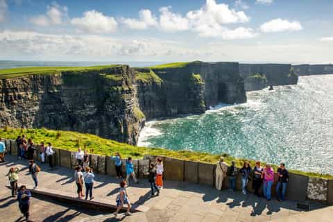 From Dublin: 3-Day Self-Drive Galway Tour with Accommodation