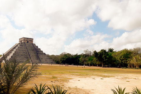 Chichén Itzá Skip-the-Line Ticket with All Taxes Included