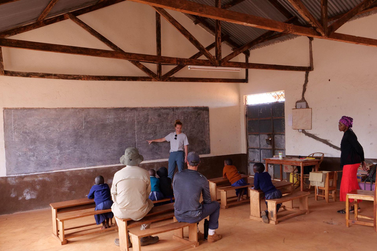 14Days Volunteer Community Wildlife Sanctuary (14 dias de voluntariado no santuário de vida selvagem da comunidade)