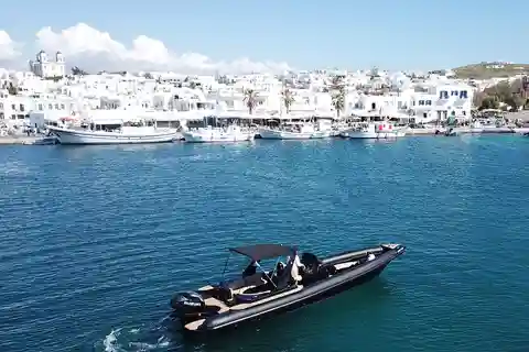 Croisière privée d'une journée en bateau de Mykonos à l'île de Paros