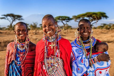 Desde Moshi: pueblo Maasai y aguas termales con almuerzo