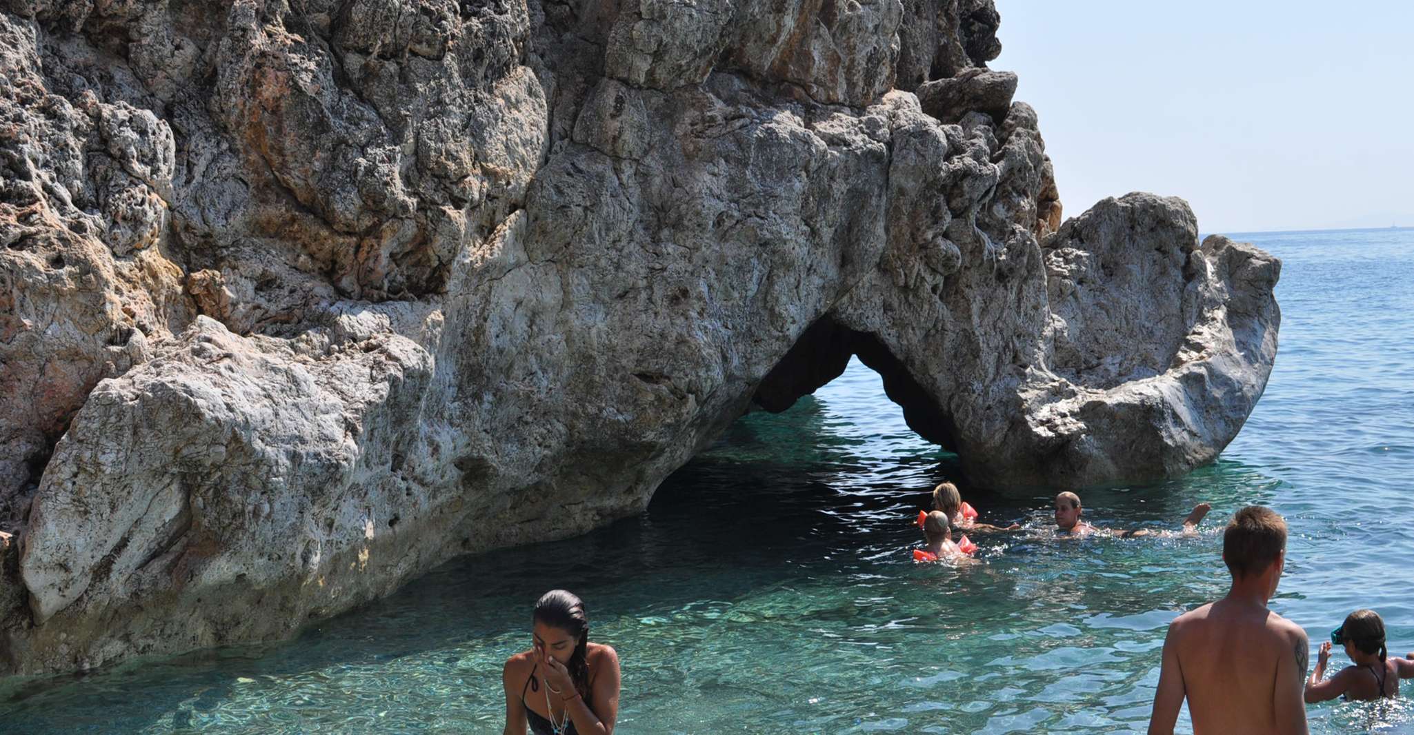Samos, Visite en bateau avec barbecue Déjeuner à Samiopoula - Hizvo