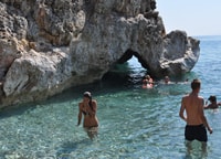 Samos, Visite en bateau avec barbecue Déjeuner à Samiopoula - Hizvo