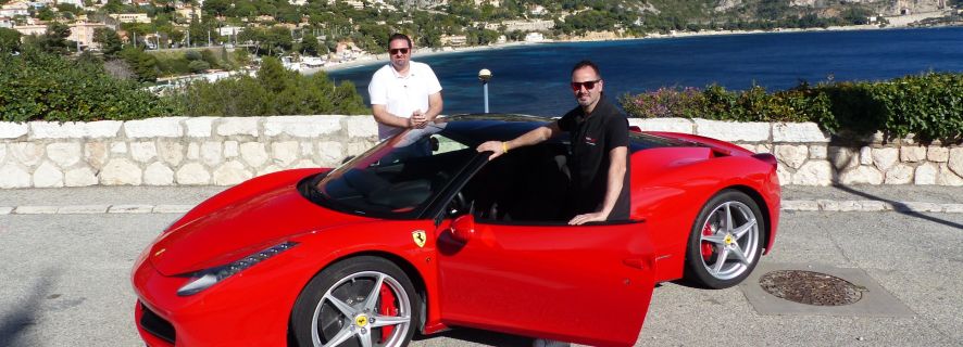 Monaco: Halv- eller hel times Ferrari-opplevelse