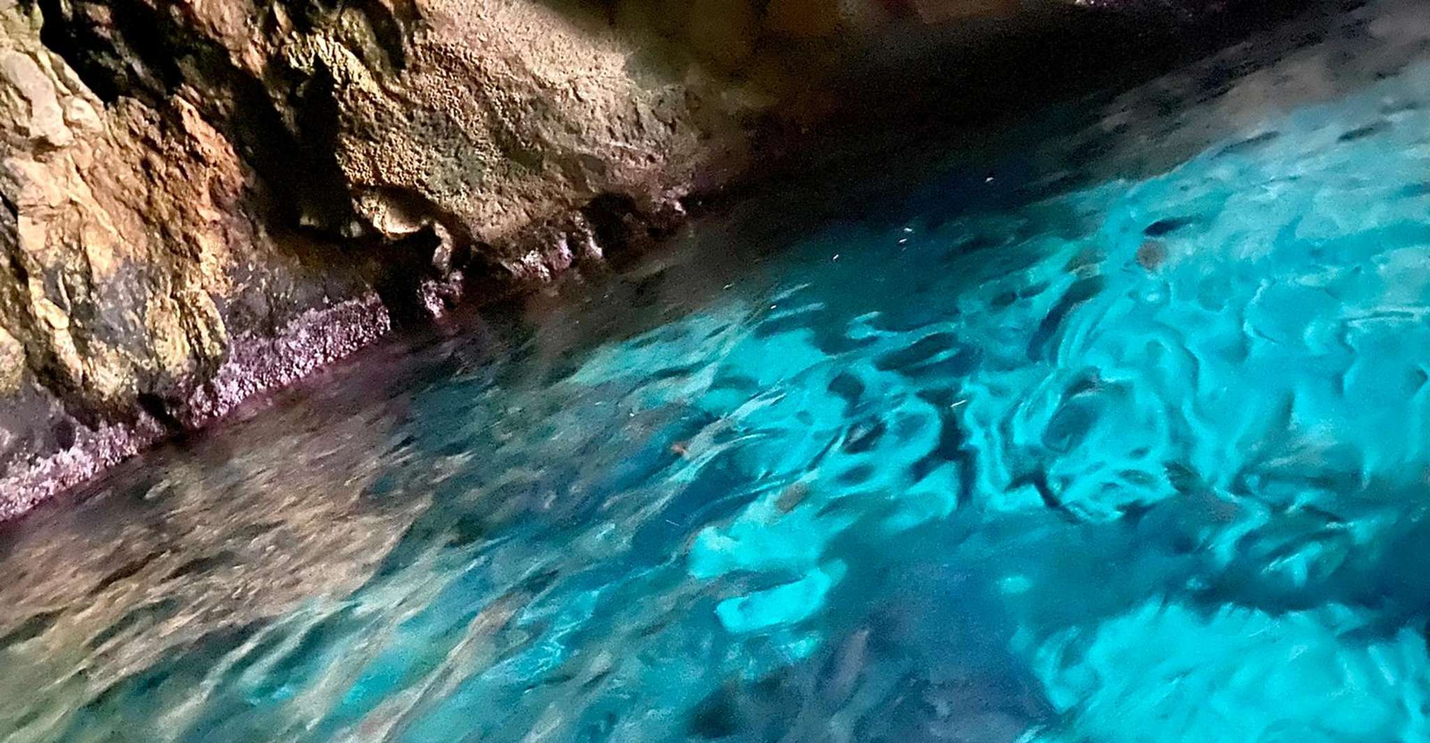 Siraküza, Ortigia Adası ve Deniz Mağaraları Tekne Gezisi - Hizvo
