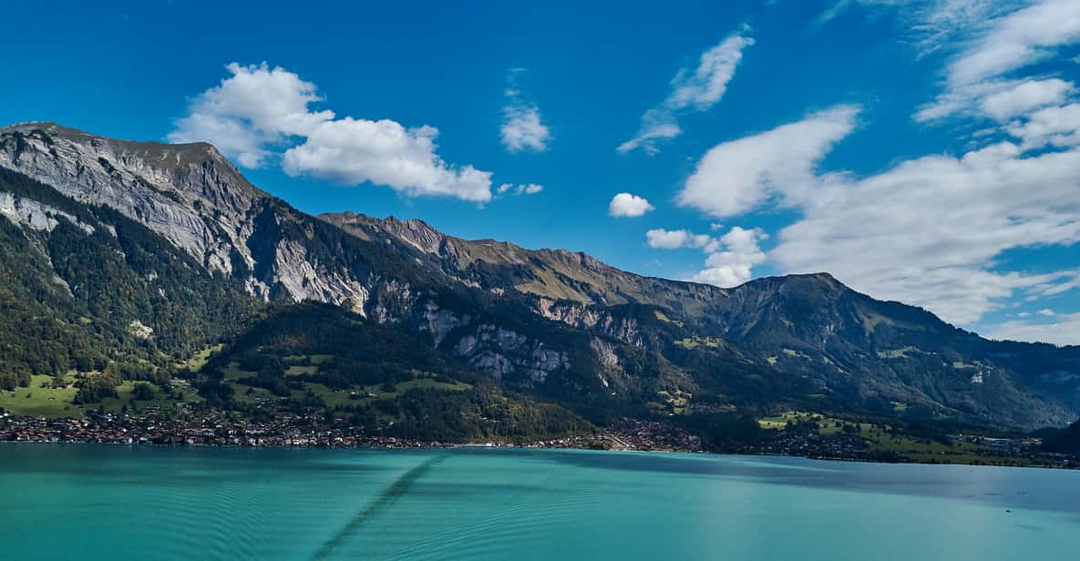 Interlaken: Boat Day Pass on Lake Thun and Lake Brienz