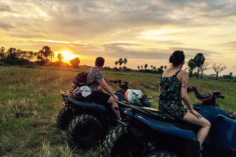 Siem Reap: Sunset Quad Bike Tour with Guide and Water