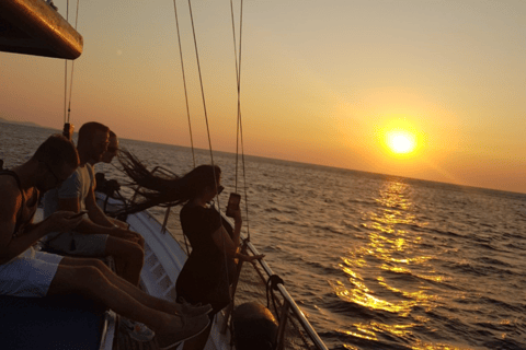 Mikonos : croisière au coucher du soleil dans Little Venice