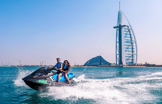 Dubai: Excursión en moto acuática con vistas al Burj Khalifa y al Burj Al Arab