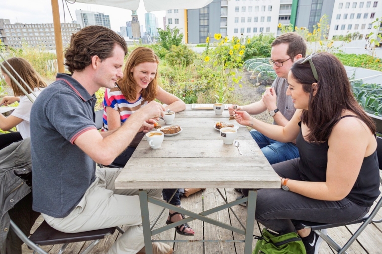 Rotterdam: piesza wycieczka kulinarna z przewodnikiemWycieczka w języku niderlandzkim