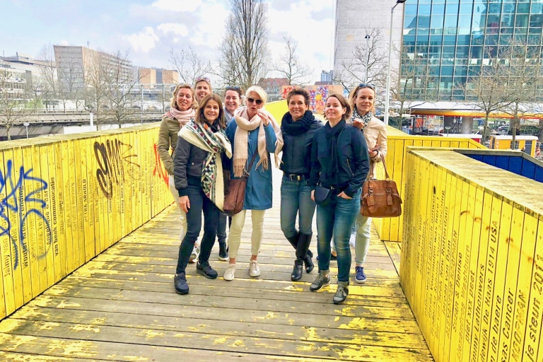 Rotterdam: Guided Walking Food Tour Tour in Dutch