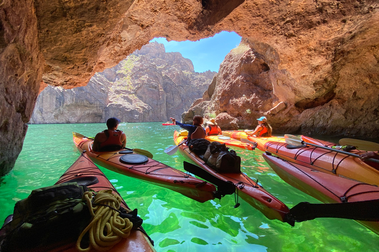 Willow Beach: tour di mezza giornata in kayak nel Black Canyon senza navettaWillow Beach: tour in kayak del Black Canyon con guida e snack