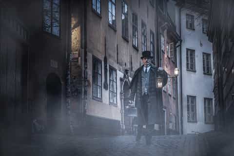 Stockholm: 1.5-Hour Ghost Walk and Historical Tour