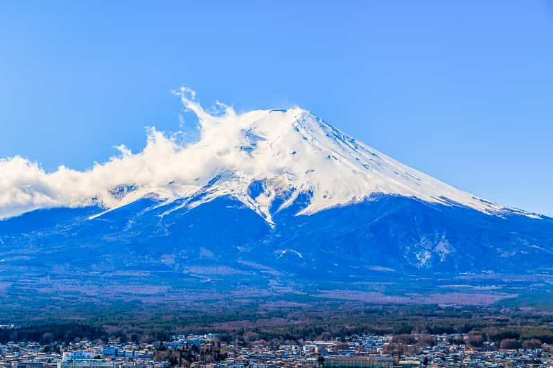 From Tokyo: Full-Day Mount Fuji Tour with Lunch | GetYourGuide