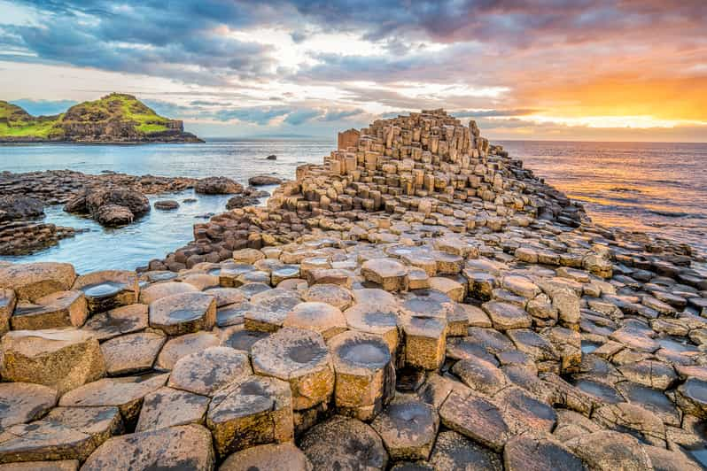 giant's causeway and titanic tour from dublin