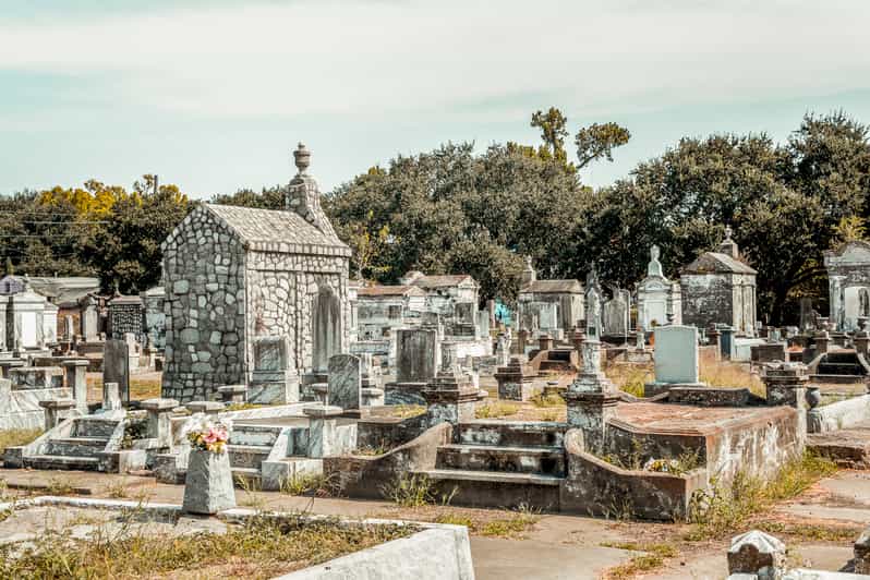 ニューオーリンズガーデンディストリクト：ウォーキングツアー GetYourGuide