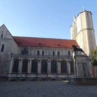 Braunschweig: Private City Walking Tour with certified Guide