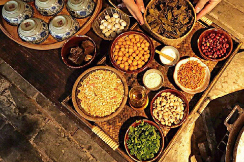 Guilin: Longji Terraces Day Tour with Minority Home Visit