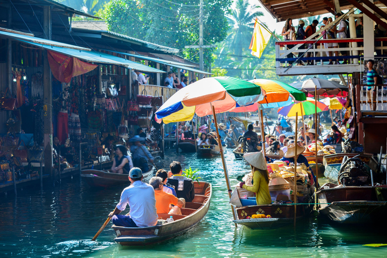 Bangkok: Maeklong Railway Market and Floating Markets Tour