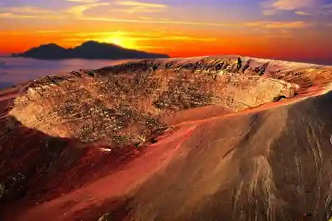 Pompeya: El Vesubio al atardecer
