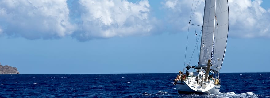 Agia Galini : Excursion en voilier dans le sud de la Crète avec déjeuner facultatif
